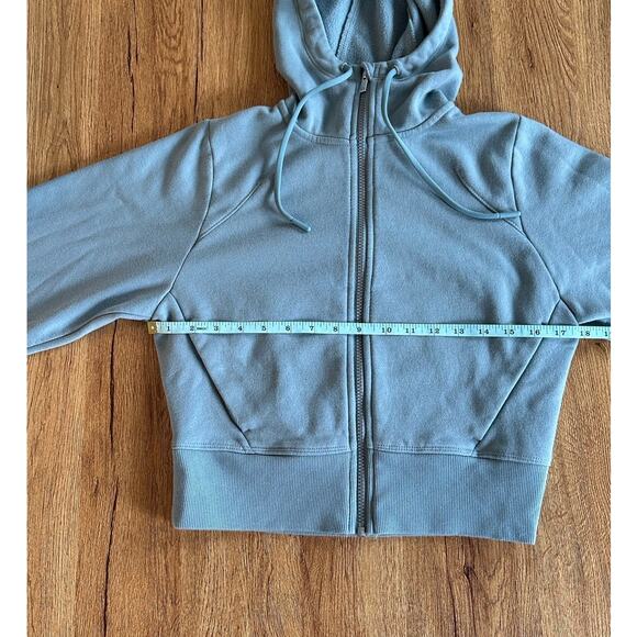 All In Motion Cropped Dusty Blue Jacket Size Xs - Picture 6 of 8